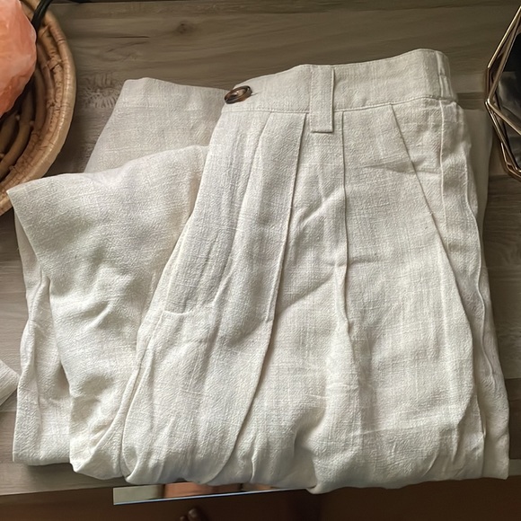 NanaMacs Cream Wide Leg Pants & Jumpsuit NWOT - Picture 5 of 6